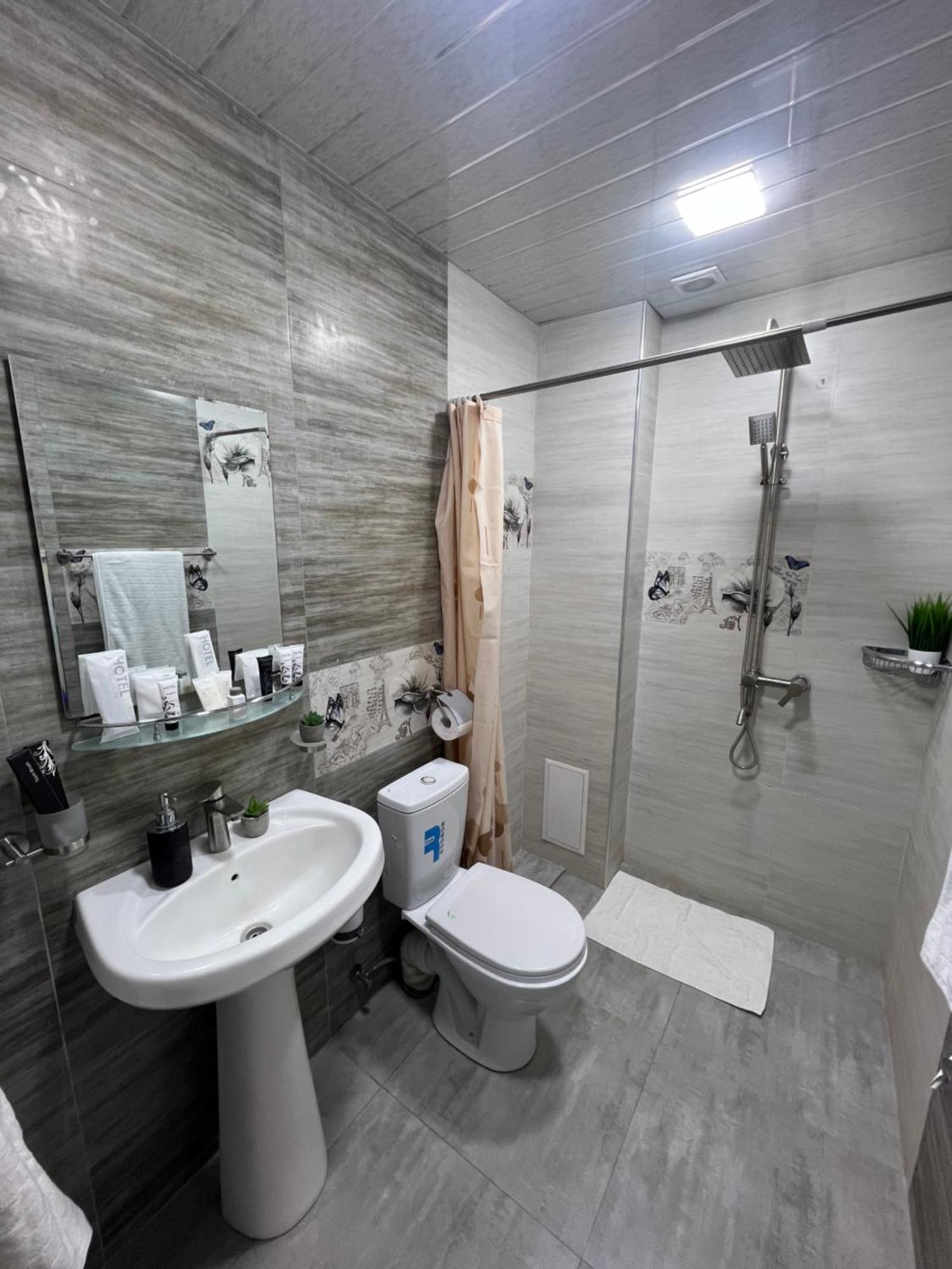 Cosy Apartment With Good Location Self Check In Erévan Extérieur photo